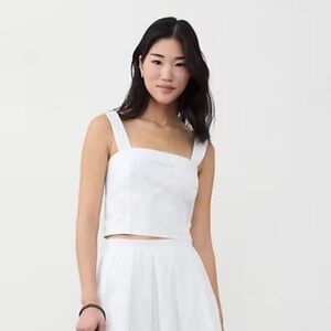 Banana Republic Cross Back Crop New With Tags size Medium